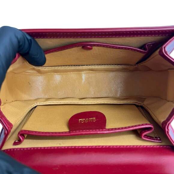 GUCCI Authentic Vintage Red Leather Shoulder Bag - Picture 9 of 10